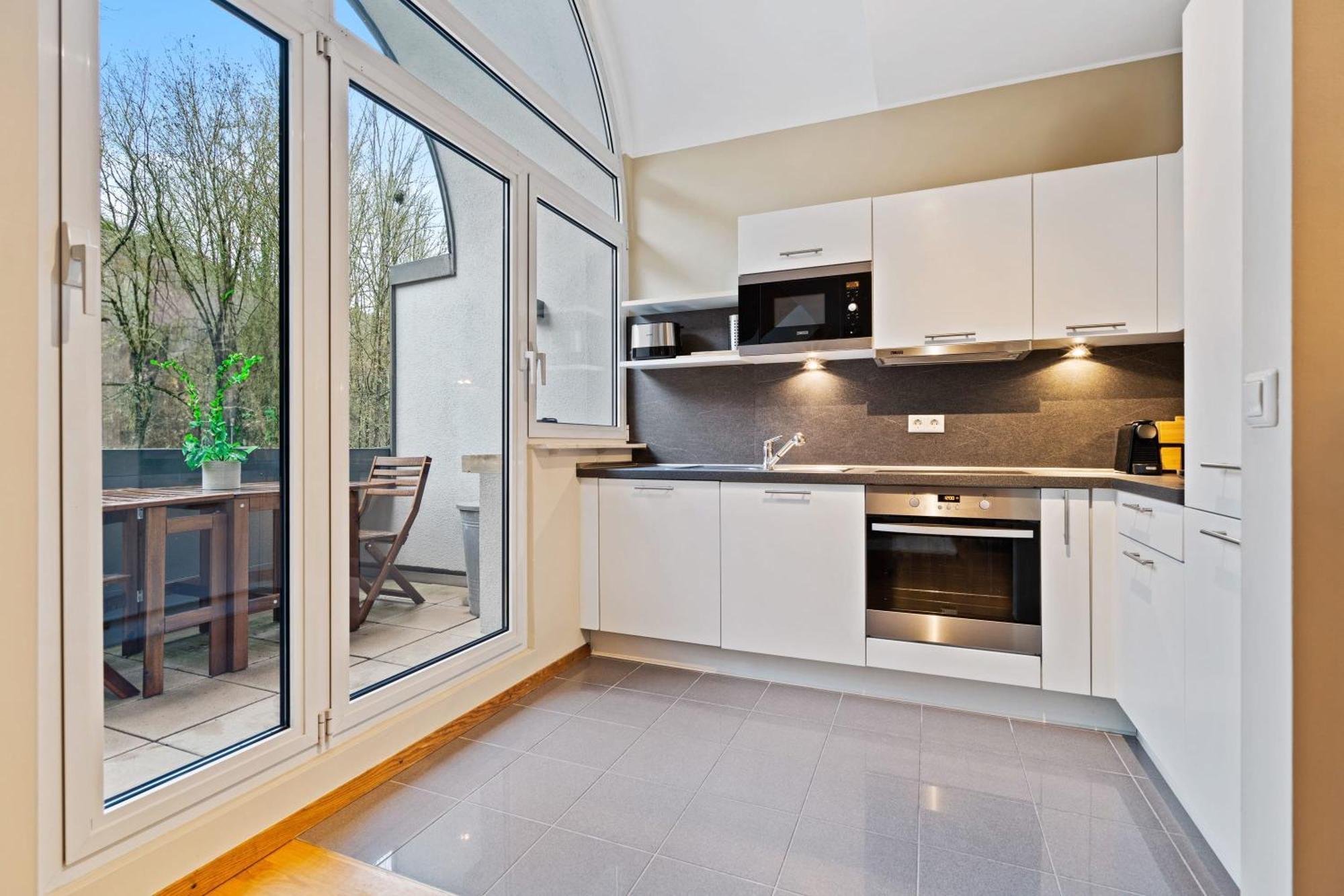 Chic 2Br Stay In Luxembourg With Free Parking Exterior photo